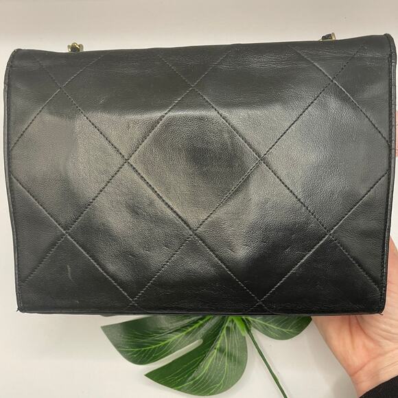 Chanel Vintage Black Quilted Lambskin 19 Flap Crossbody Long Shoulder Bag - Picture 3 of 15